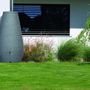 Rainwater barrel in the shape of a DROP2.